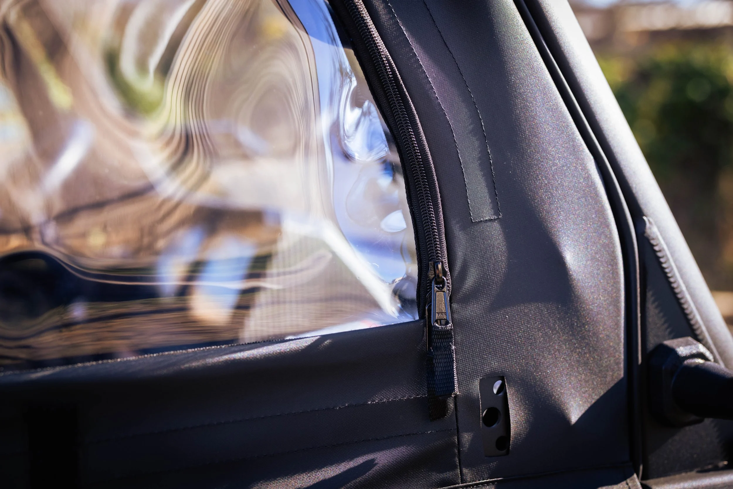 Front Half Doors Zip Window - Framed Canvas — Axis Offroad